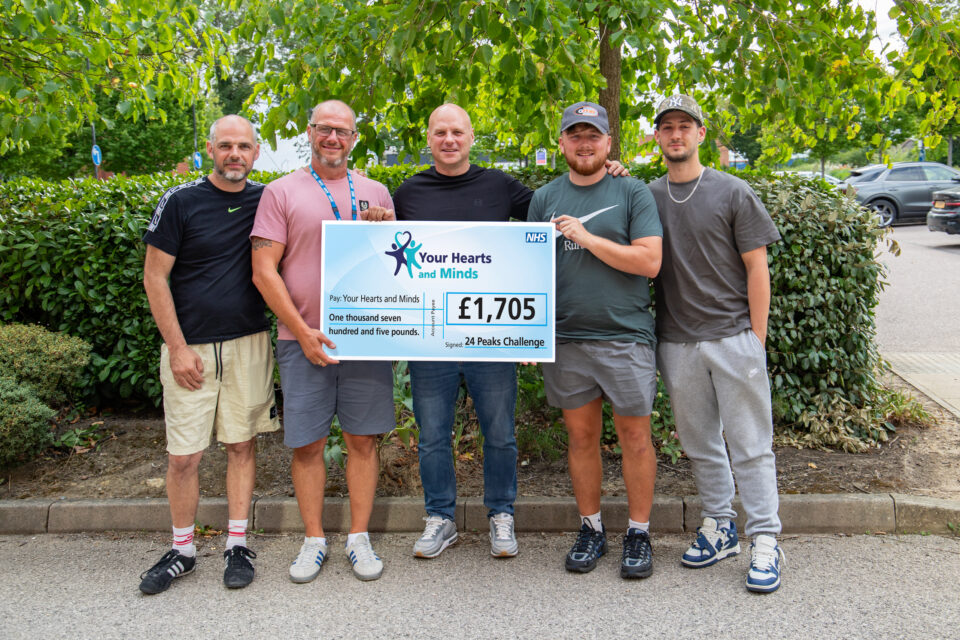 24 peaks challengers with the cheque